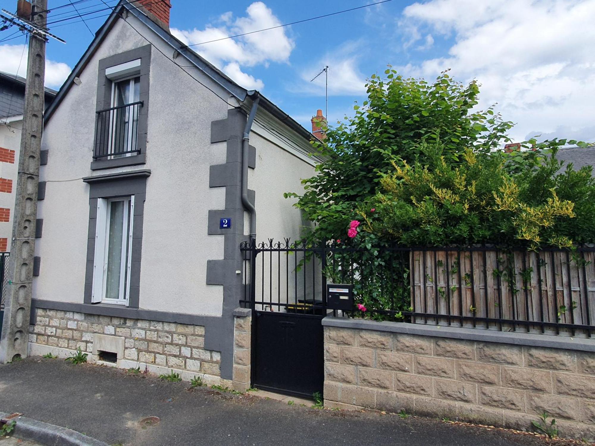 Maison De Ville Avec Jardin A 2 Pas Des Marais Et Quelques Mns Du Centre-Ville Bourges Dış mekan fotoğraf